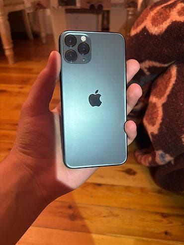 2 el televizor: IPhone 11 Pro, 256 GB — 2