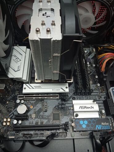 ucuz plansetler: Anakart: ASRock B560 Pro Series (M.2 Armor və M.2 WiFi dəstəyi) — 1