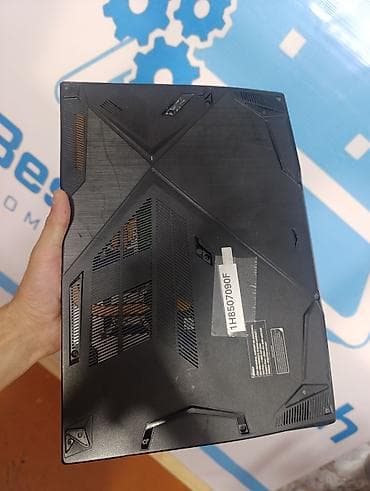 gtx: MSI oyun noutbuku. Əvvəlcədən deyim Ram və Yaddaş artırıla biləndi — 3