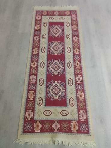 bayilda xalca: Qədimi üslubda, dar ölçülü xalça-yolluq 050 670 15 12 WhatsApp və zəng — 3