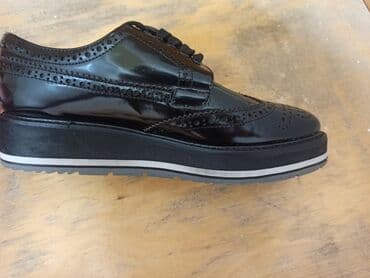 ayyaqabi: Tuflilər, Ölçü: 37, rəng - Qara, İşlənmiş — 2