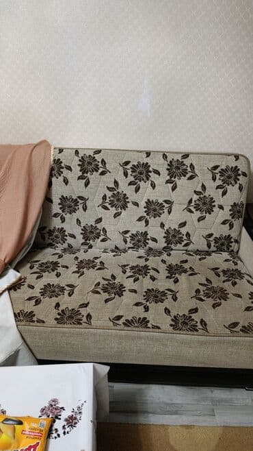 divan kreslo dəsti: Divan, 2 kreslo — 4