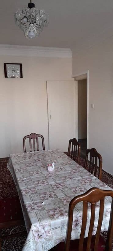 9 ci mikrorayon satilan evler: Bakı, 3 otaqlı, Köhnə tikili, m. Həzi Aslanov, 90 kv. m — 22