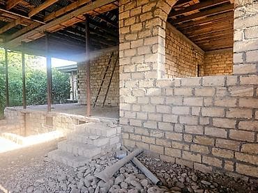 kənd: Satılır: yarımçıq tikili həyət evi - Layihə: daş divarlı, iri eyvanlı — 5