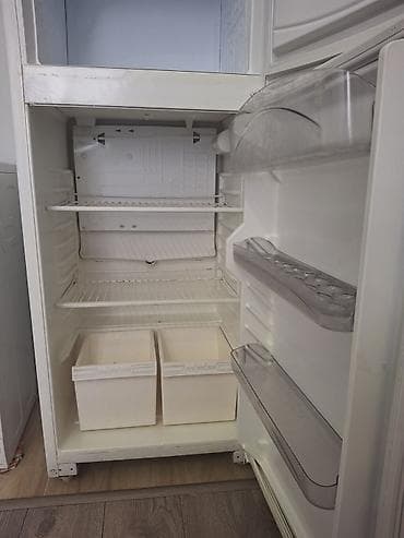 xaladenik satiram: İki qapılı məişət soyuducusu - Üst hissədə ayrıca dondurucu bölmə - — 3