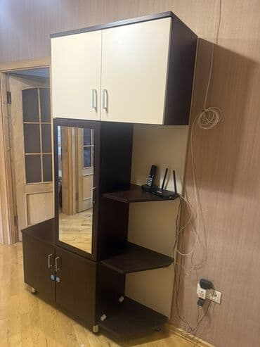 Açılan, 4 qapılı Künc dolab, Dəhliz dolabı