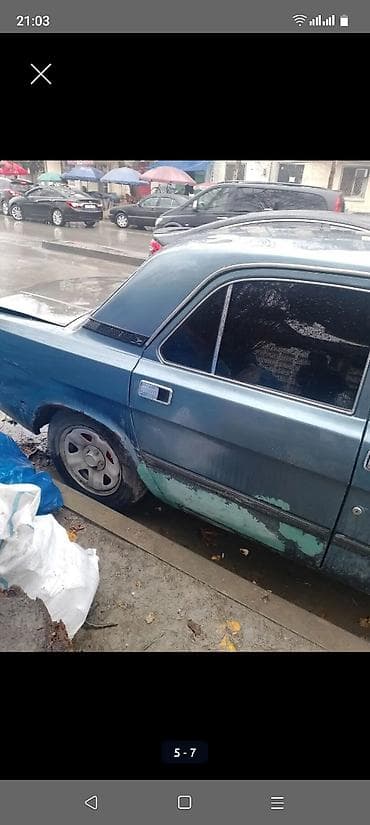 statır: Model: QAZ Volga sedan (GAZ-24/3102 seriyası ola bilər) Kuzov: 4 — 3