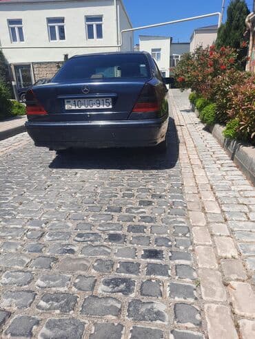 c 200 mercedez: Mercedes-Benz C 180: 1.8 l | 1998 il Sedan — 5