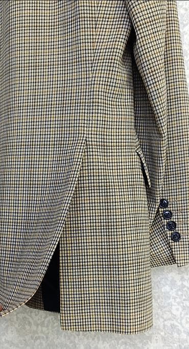 48 razmer don: Пиджак Немецкого бренда Daniel Hechter 
размер 50-52 — 4