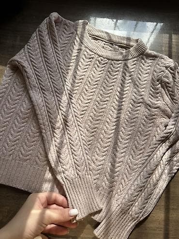 Bej rəngli, toxunma naxışlı sviter - Klassik dairəvi yaxalıq - Qalın