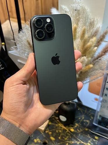 IPhone 16 Pro Max, 256 GB, Black Titanium — 2