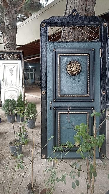 Məhəccərlər: Darvazalar seyfqapilarin kreditle satışı — 2