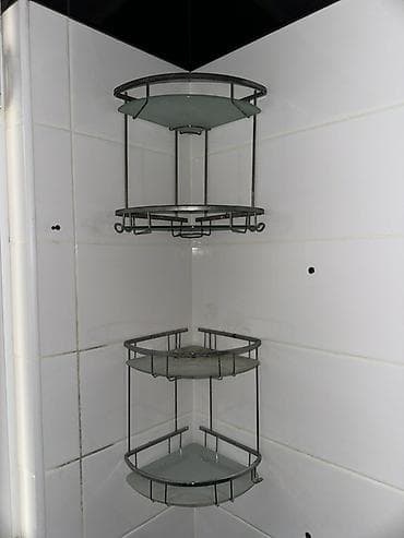 dekor ref: Hamam üçün künc rəf dəsti - Material: paslanmayan metal karkas + şüşə — 1