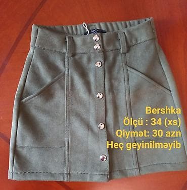 paltar sərgisi: Mini Ətək, Bershka, XS — 1