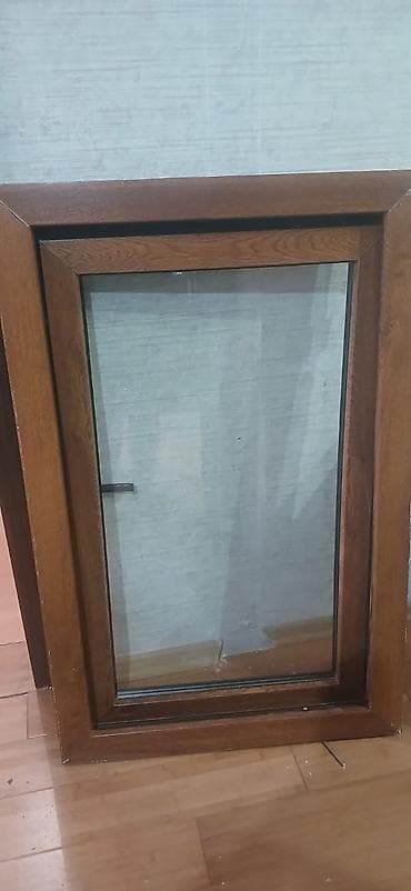 Ağac fakturalı PVC pəncərə çərçivəsi - Material: ağac naxışlı PVC