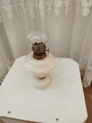 назови соответствующие отрезки на фонарном столбе: Mərmər gövdəli klassik kerosin lampası - Material: Ağ/narinci — 2