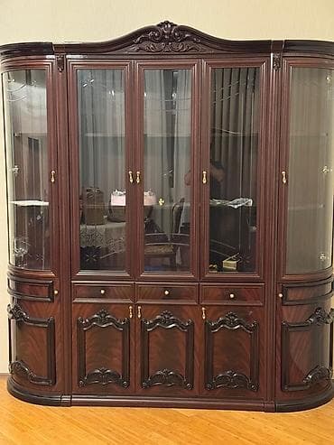 sdullar: Masa və oturacaqlar — 2