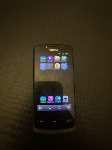 Apple iPhone: Nokia 700, rəng - Qara — 1