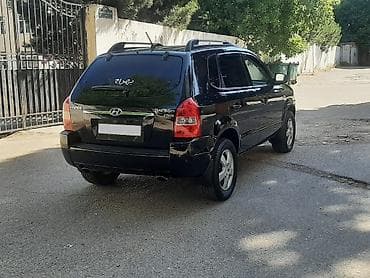 changan uni t: Hyundai Tucson: 2 l | 2007 il Krossover — 2