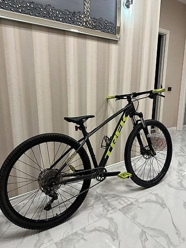 Спортивные велосипеды: Trek marlin 6 gen 3 hardtail dağ velosipedi - Çərçivə: M-L Alüminium — 2