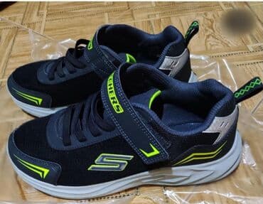 Məktəbli forması: Skechers37 razmer45m əla vəziyyətdədiraz geyinilib — 1