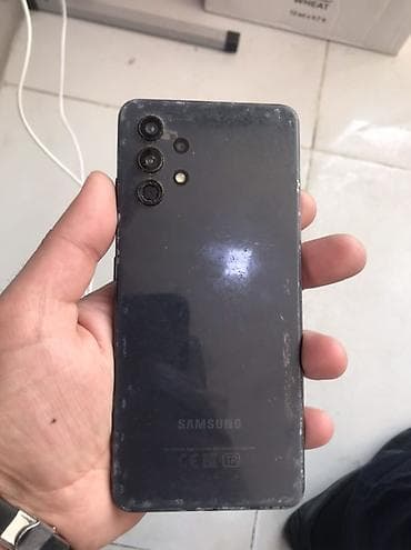 jbl boombox 4: Samsung Galaxy A32, rəng - Qara, Qırıq — 3