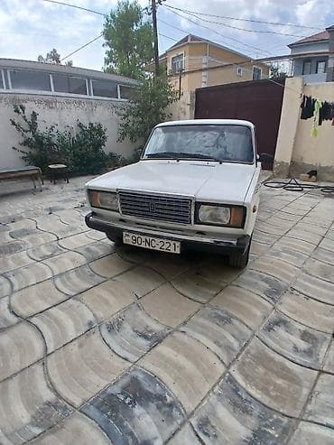 lada oturacaqlari: VAZ (LADA) 2107: 1.5 l | Sedan — 4