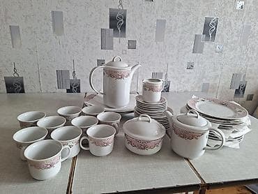 cay dəsti: Mətbəx qab-qacaq dəstləri – porcelan və şüşə Tərkib: - Müxtəlif — 4