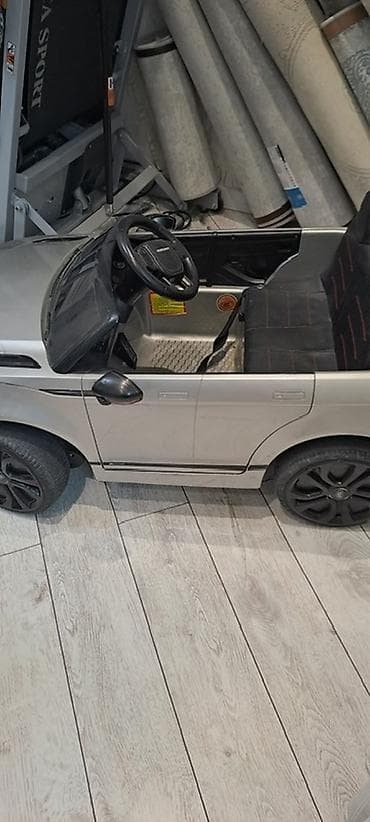 elekt: Uşaq üçün elektrikli minik maşını – Land Rover üslubunda - Korpus — 1