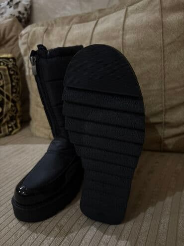 Qadin çekmeleri botinka. (36 razmer)Heç geyinilmeyib yenidir