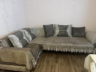 Künc divan, Divan, Açılan