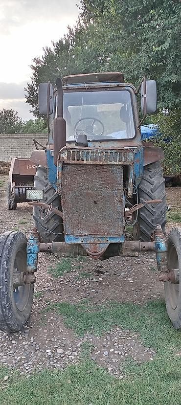 lizinq satilan avtomobiller: Traktorlar — 1