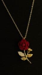 Qadın bəzək dəstləri və aksesuarları 1) Qızıl rəngli zəncir üzərində lalafo.az -da Qadın bəzək dəstləri və aksesuarları 1) Qızıl rəngli zəncir üzərində