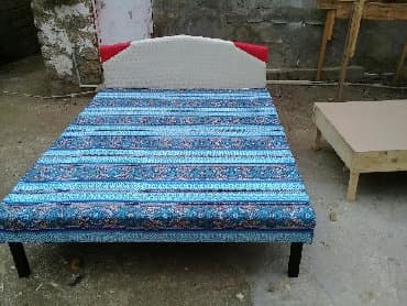 təzə taxt: Taxt
Teze hazirlari var — 4