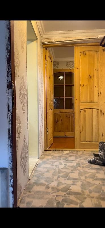 ev elanlari gence: Kirayə verilir: mebel və texnika ilə təchiz olunmuş 4 otaqlı ev - — 9