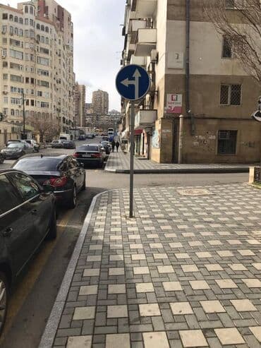 sumqayitda arenda obyekt: Nizami metrosunun yaxınlığında 1-ci mərtəbəsində yerləşən təmirli — 7