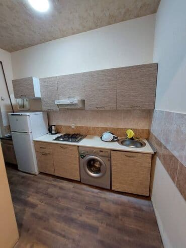 qara qarayev heyet evleri: 80 kv. m, 2 otaqlı — 4