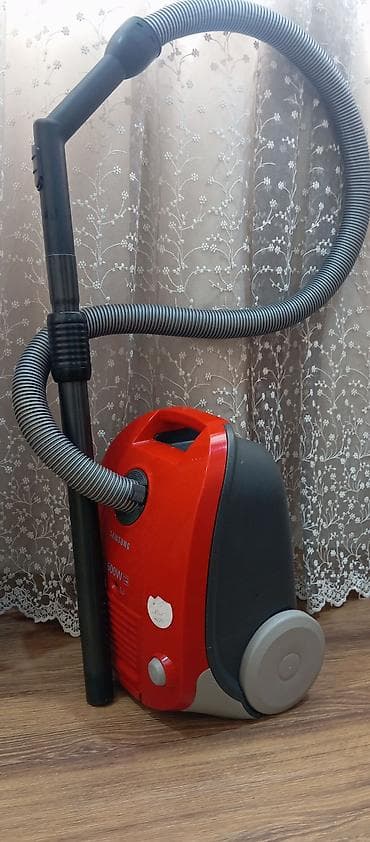 Samsung tozsoran – 1600W güc Xüsusiyyətlər: - Model: Samsung torbalı