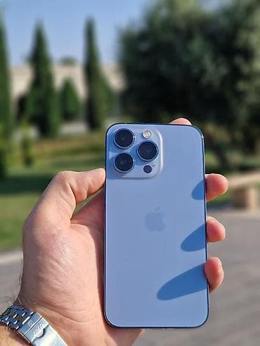 apple 3: IPhone 13 Pro, Sierra Blue — 2