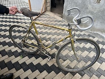 İdman velosipedləri: Şosse tipli velosiped – klassik yol modeli Xüsusiyyətlər: - Polad — 1