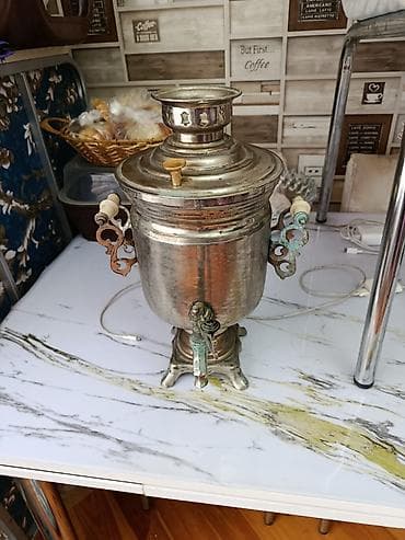 İşlənmiş Elektrik Samovar, 3 l, Ünvandan götürmə