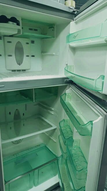 Кухонные вытяжки: 2 двери Teka Холодильник Продажа, цвет - Серебристый — 2