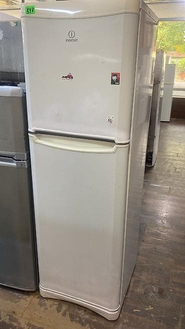 soyuducular 2ci el: 2 qapılı Indesit Soyuducu Satılır, rəng - Ağ — 1