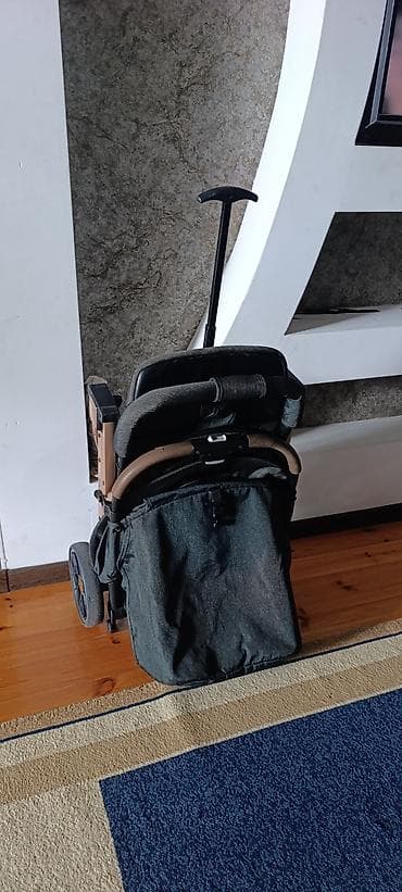 Uşaq geyimi və ayaqqabıları: Klassik gəzinti arabası, Kidilo, İşlənmiş, Ünvandan götürmə — 8