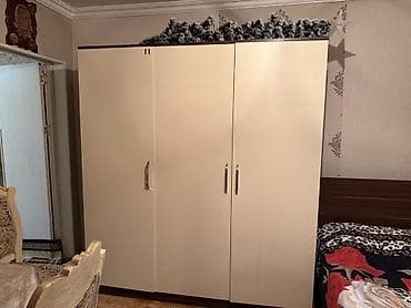 3 qapılı, Bej, Digər material, Açılan, Düz dolab