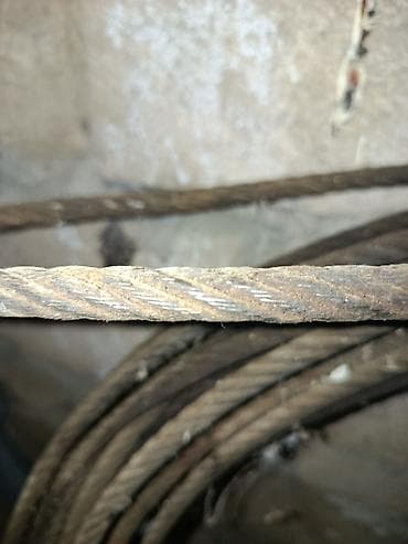 3 kq balon: Polad tros (metal kabel) – rulon Təxmini. 20-40 metrdir . Qiymət — 1