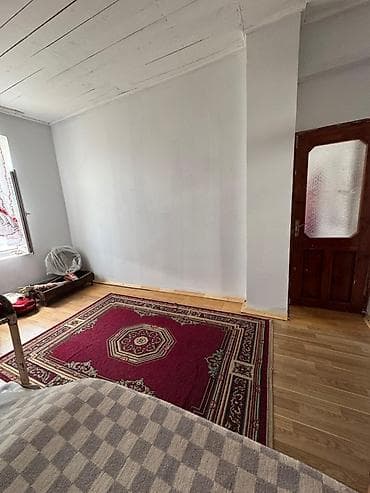 sumqayit heyet evi: 4 kv. m, 3 otaqlı, Qaz, İşıq, Su — 8
