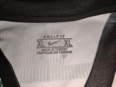 İdman formaları: Məhsul: Liverpool FC 23/24 Nike səfər(away) forması – Mo. Salah 11 - — 5