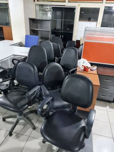 ay şəkilləri: İşlənmiş, Təkərli, Qolları tənzimlənmir, Dəri — 1