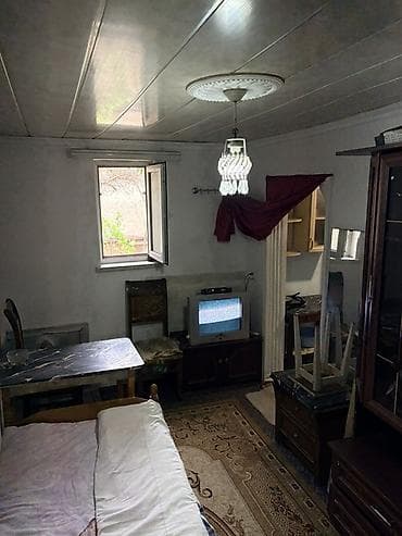 heyet evi kirayə: 20 kv. m, 1 otaqlı, Qaz, İşıq, Su — 3